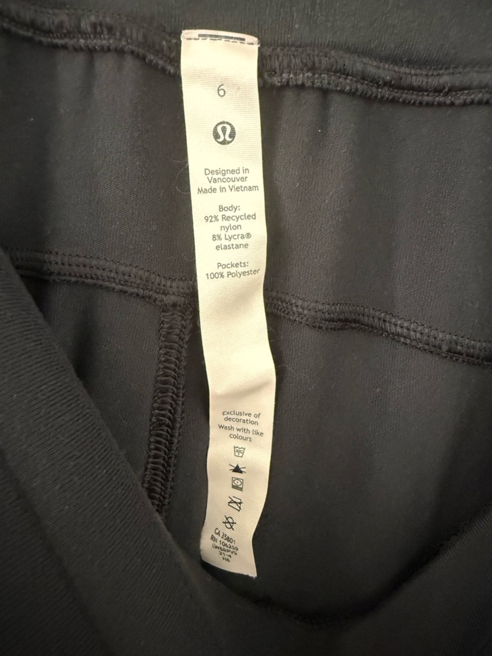 BUNDLE: Lululemon, tank, crop joggers, size 6. - Picture 2 of 8